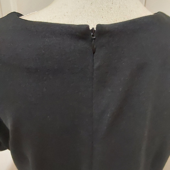 🌺 Like New Doc & Amelia (By Cintas) Black Colorblock Dress - Picture 7 of 11